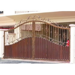 Swing Gate